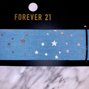 forever 21 choker w stars ✨